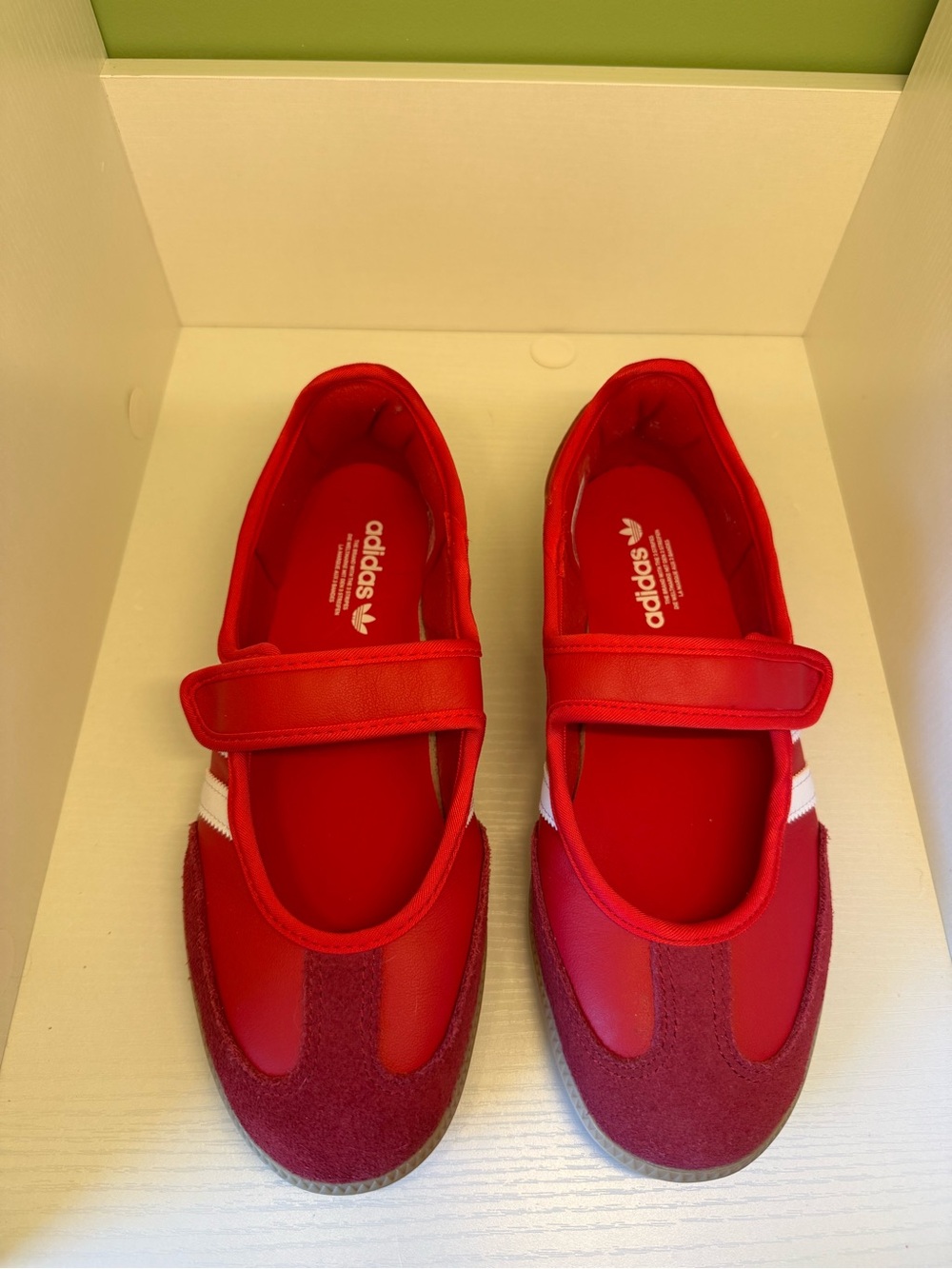 Adidas Samba Janes in Red - Picture 3 of 7